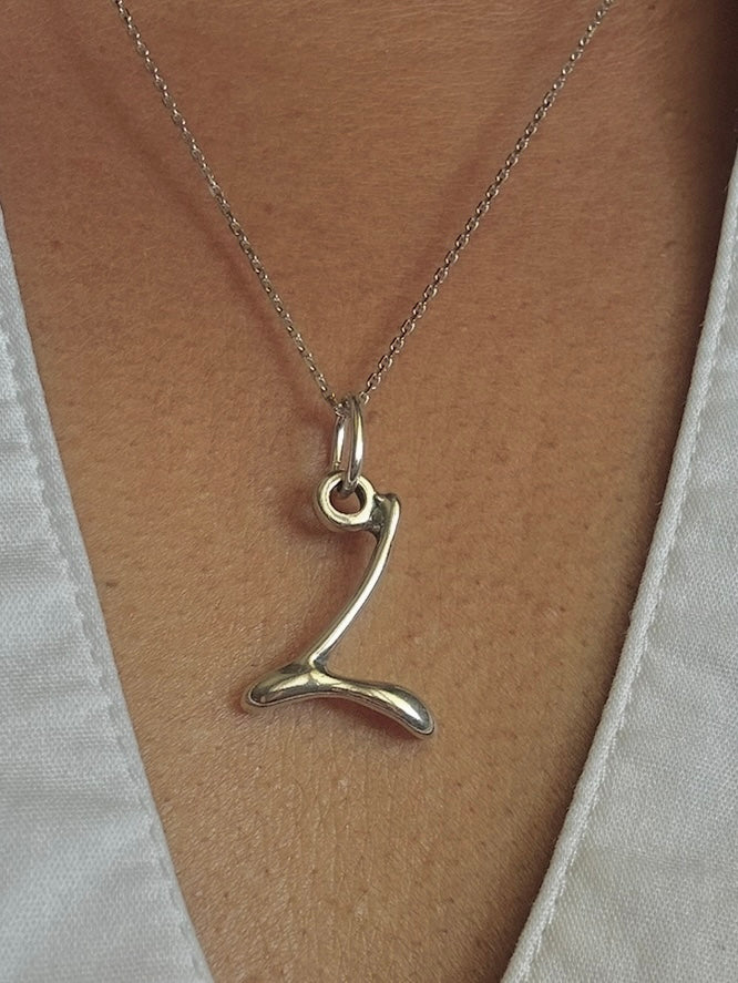 "L" The Alphabet Collection