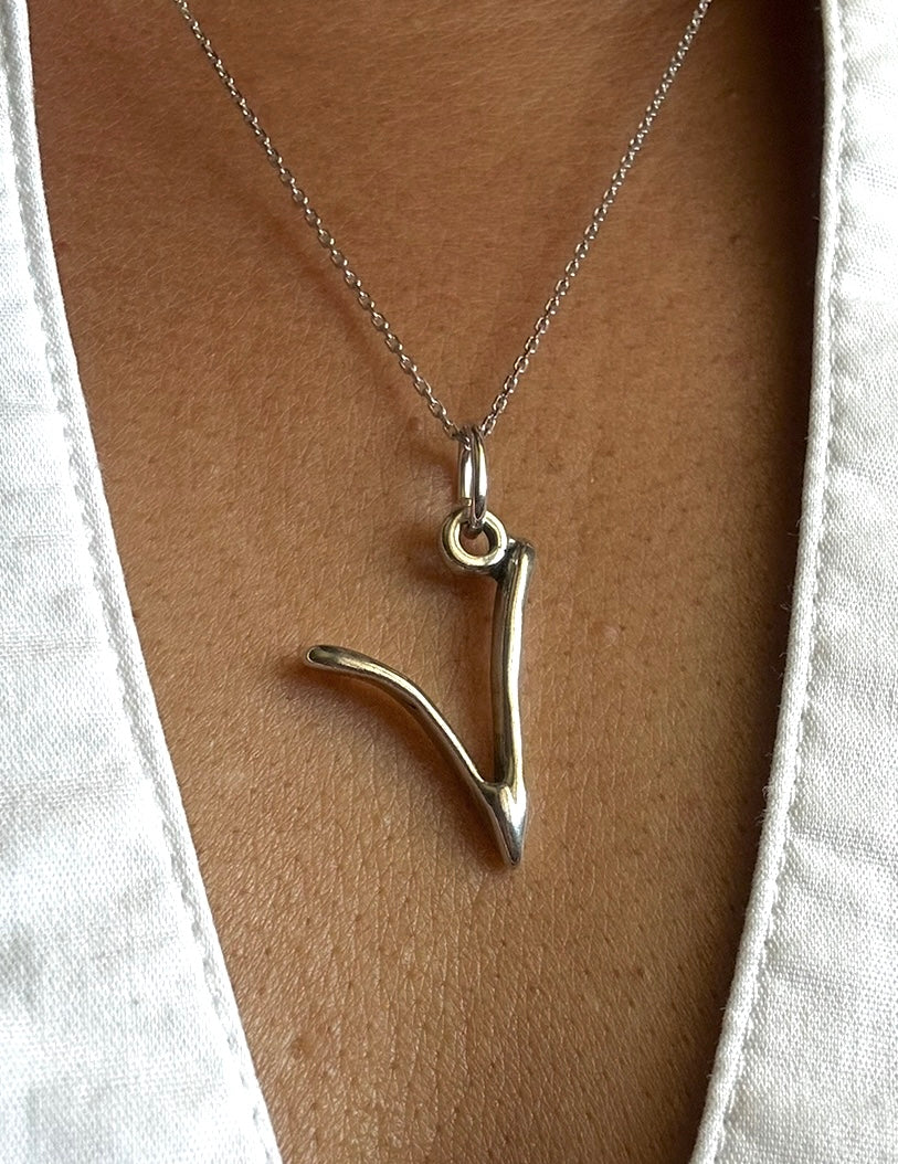 "v" The Alphabet Collection