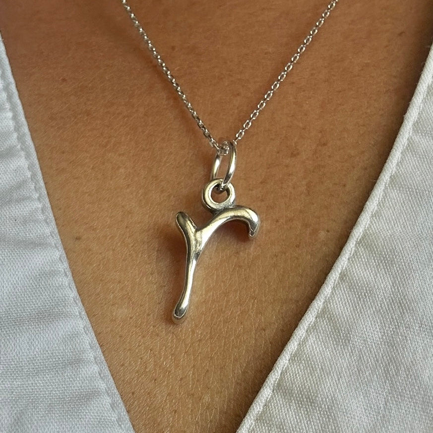 "r" The Alphabet Collection